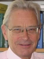Professor Hans Christian Bugge - Professor emeritus