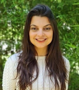 Maria Eduarda  Segovia - Regulation Specialist